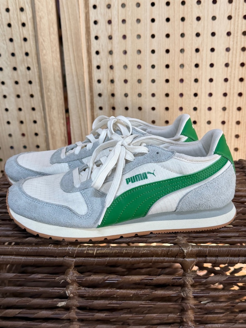PUMA SR Siege Vintage Runner Sneakers White Green Womens 7 SOFTFOAM+